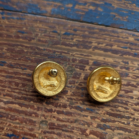 vintage FENDI zodiac aries gold tone earrings - Picture 4 of 4
